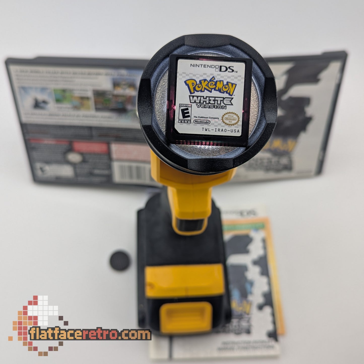Pokemon White - Nintendo DS - Complete