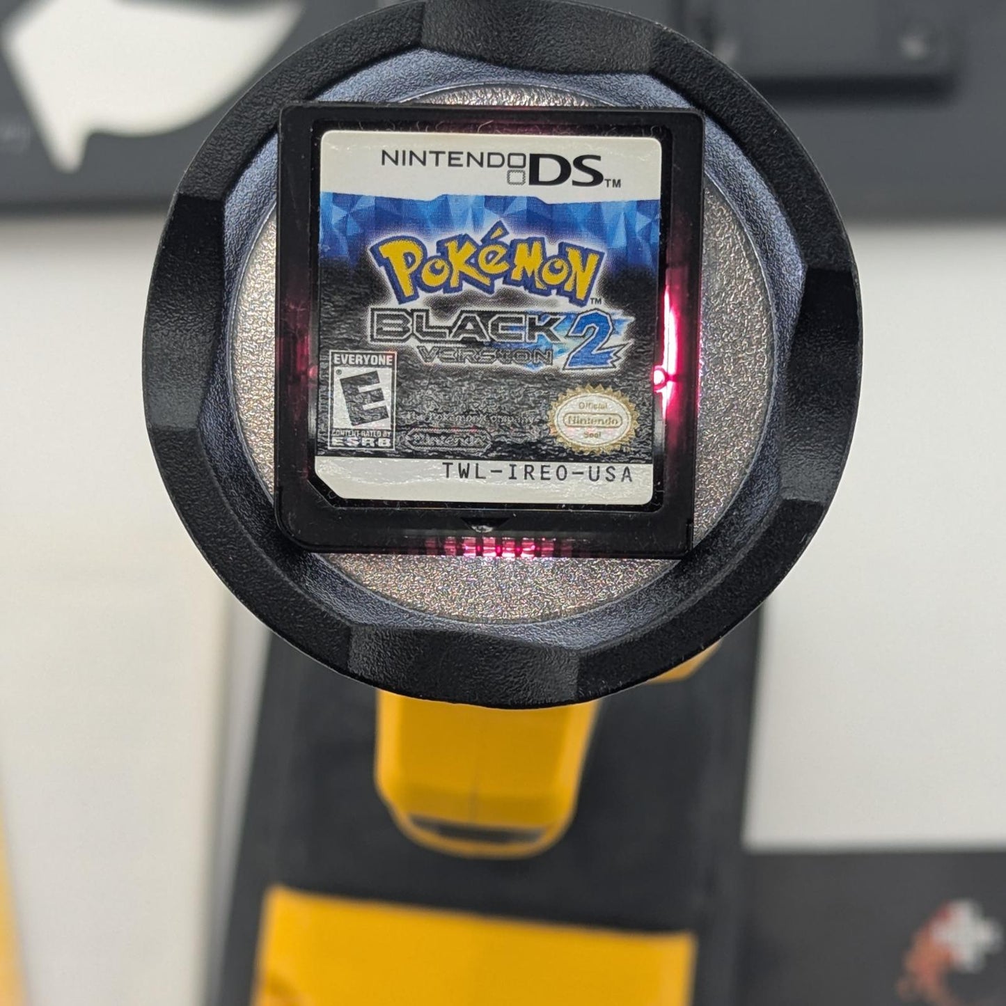 Pokemon Black Version 2 - Nintendo DS - Game and Box Only