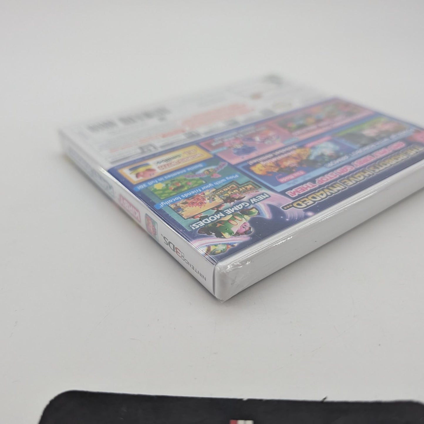 Kirby Planet Robobot - Nintendo 3DS - Sealed