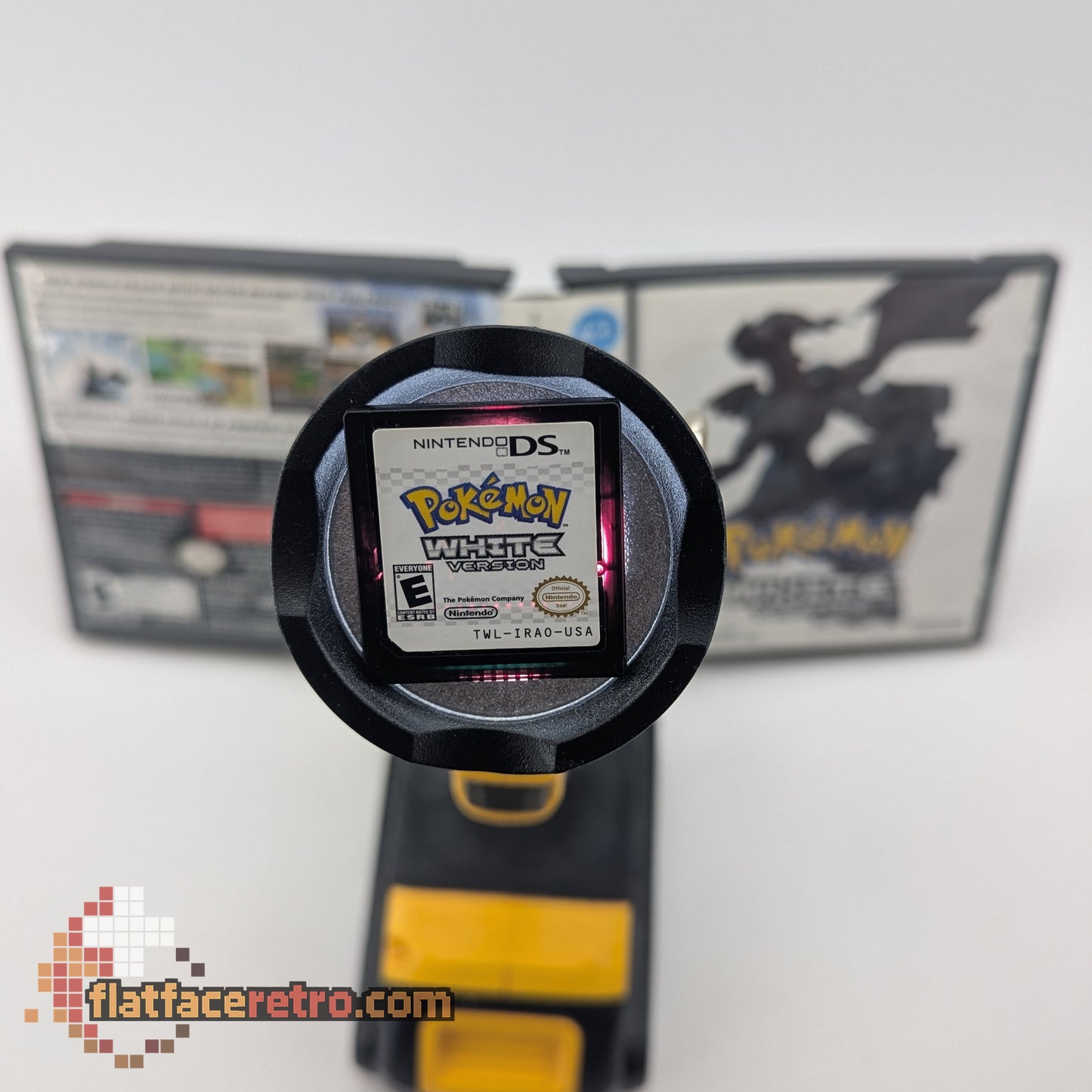 Pokemon White - Nintendo DS - Game and Box Only