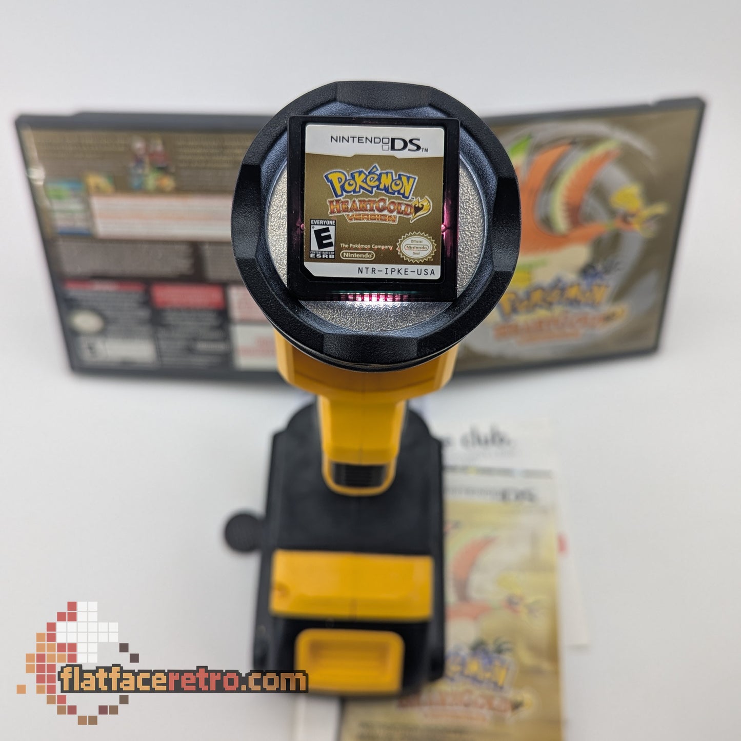 Pokemon HeartGold Version - Nintendo DS - Complete