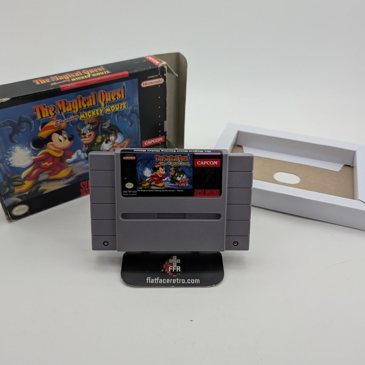 Magical Quest starring Mickey Mouse - Nintendo SNES - Complete