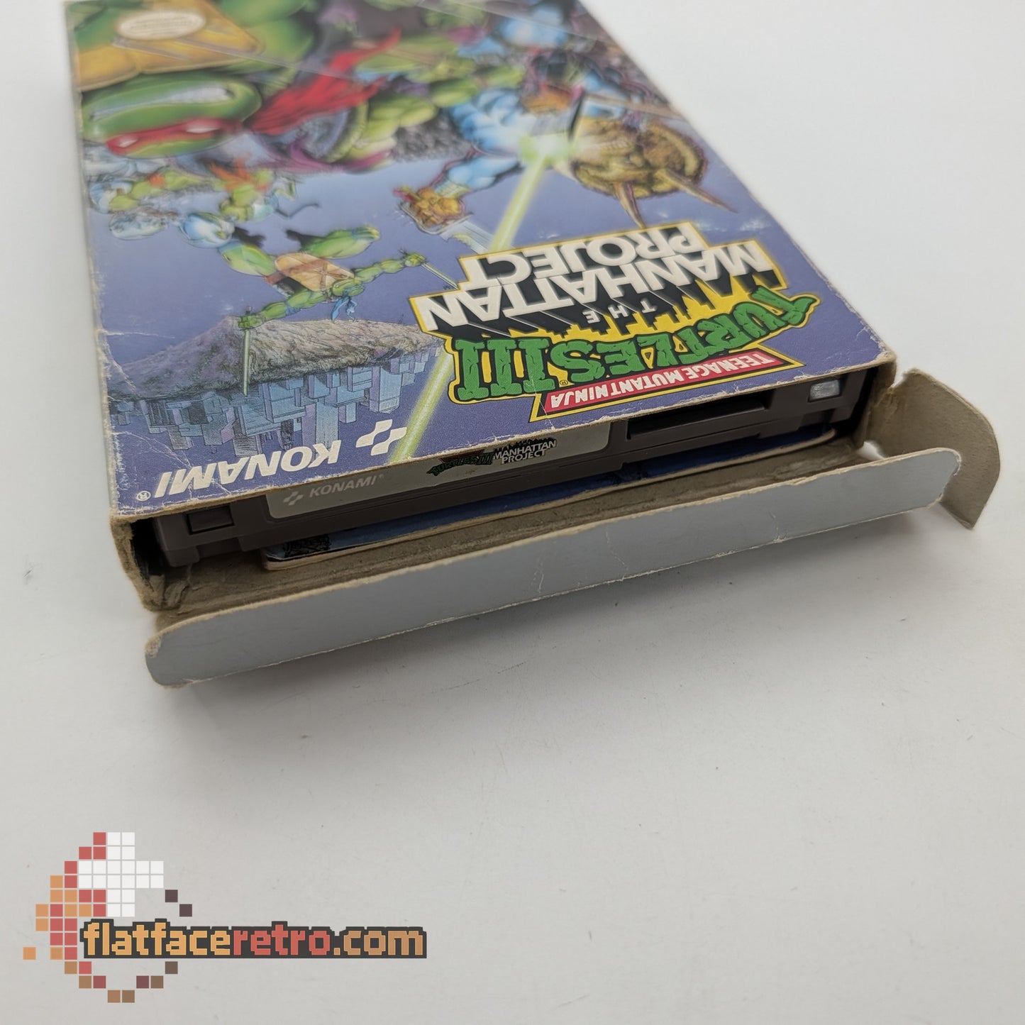 Teenage Mutant Ninja Turtles III The Manhattan Project - Nintendo NES - Complete