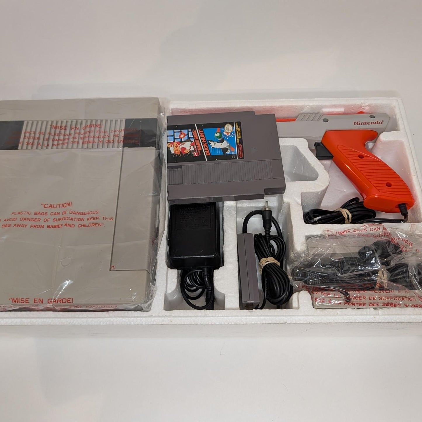 Nintendo NES Action Set System - Nintendo NES - Complete
