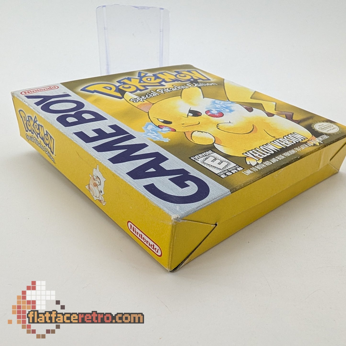Pokemon Yellow - Nintendo Game Boy - Complete