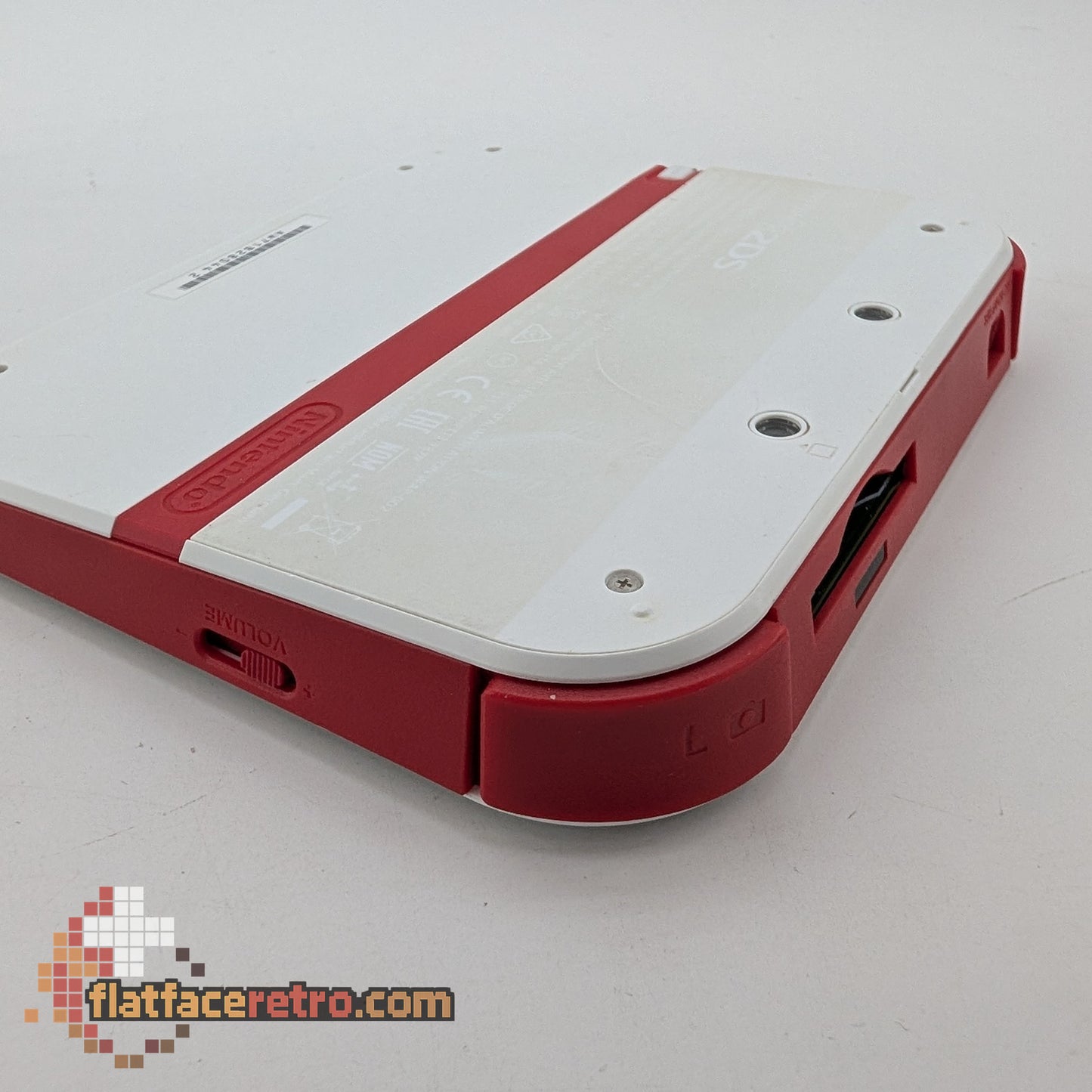 Nintendo 2DS Scarlet Red - Nintendo 3DS - Console Only