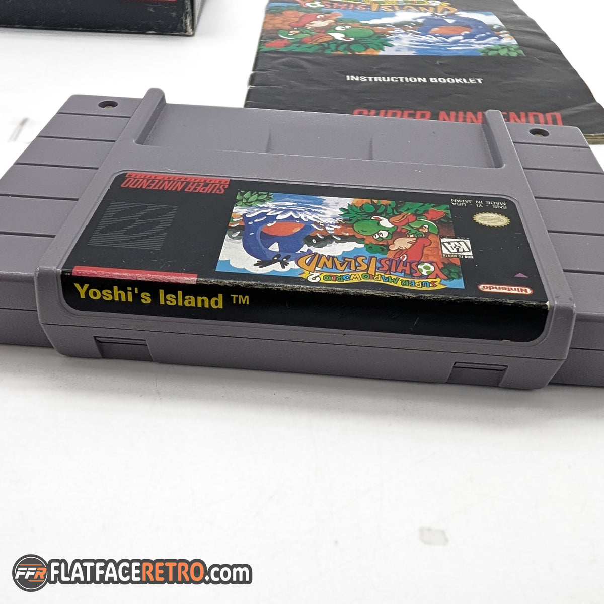 Super Mario World 2 Yoshi's Island - Nintendo SNES - Complete