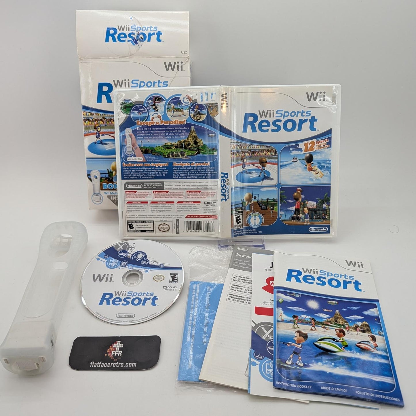Wii Sports Resort Wii MotionPlus Bundle - Nintendo Wii - Complete