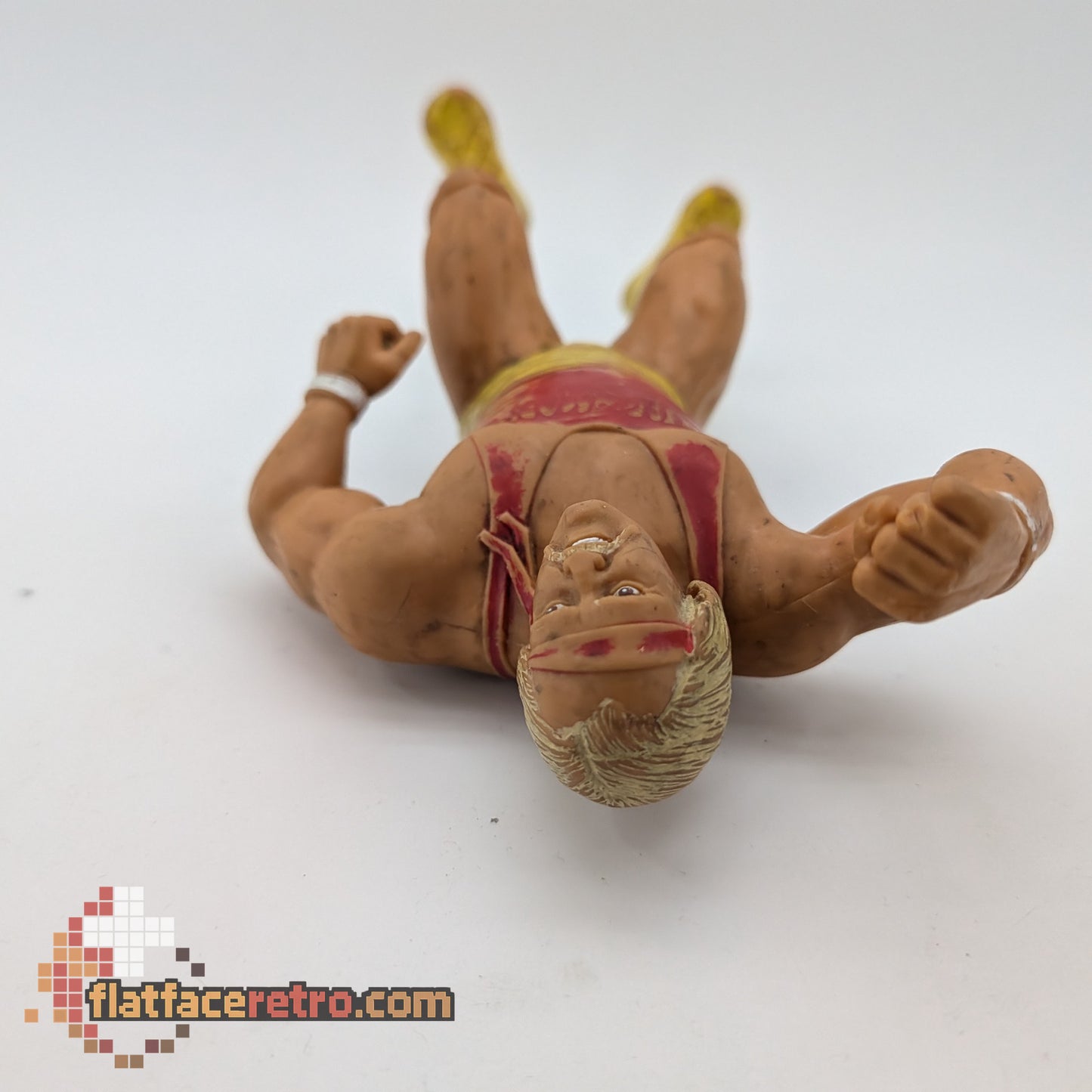 Hulk Hogan [Red Shirt] - Wrestling WWF LJN - Figure Only